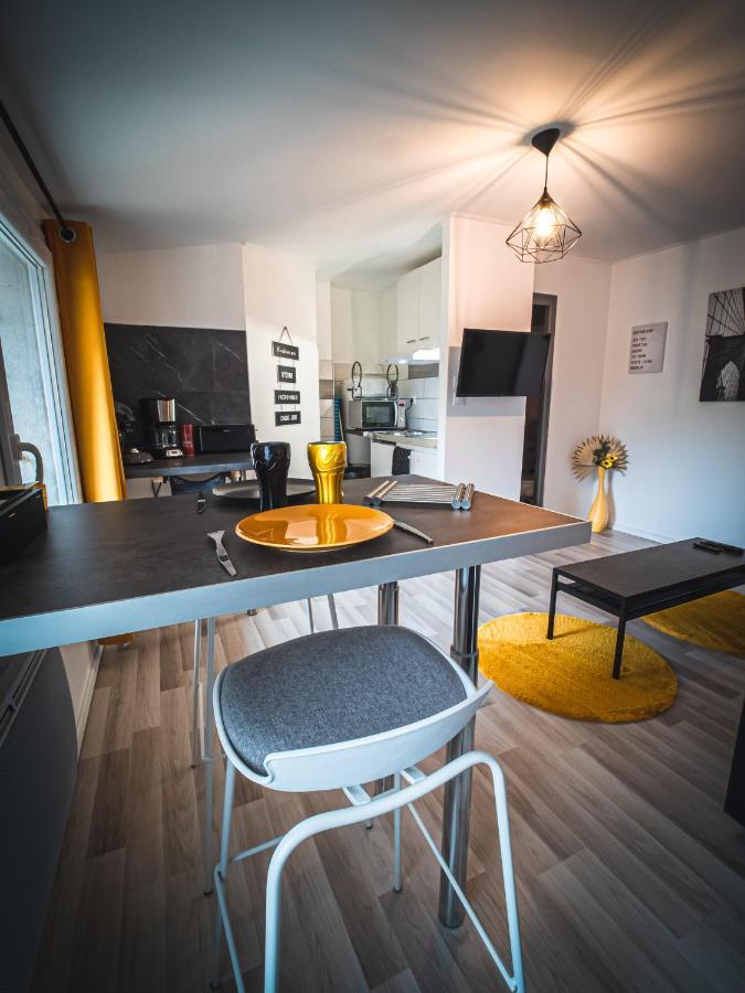 Le P'Tit Jeanne D'Arc Logements Insolites Nancy Buitenkant foto